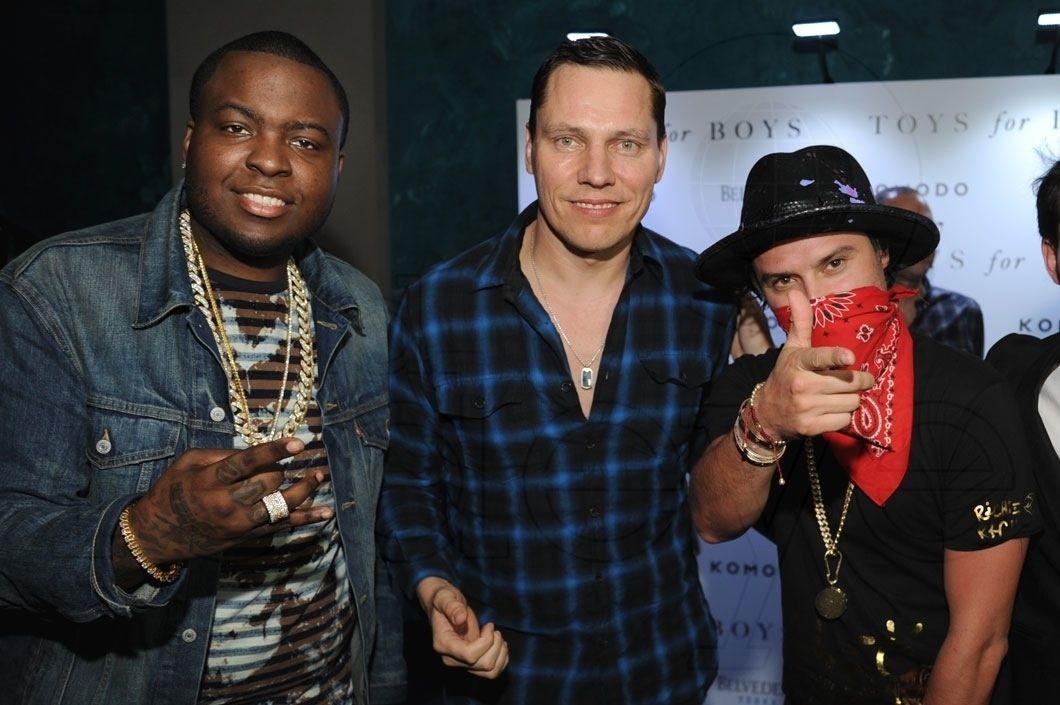 Photos Tiësto at Komodo (Miami) for Toys for Boys magazine