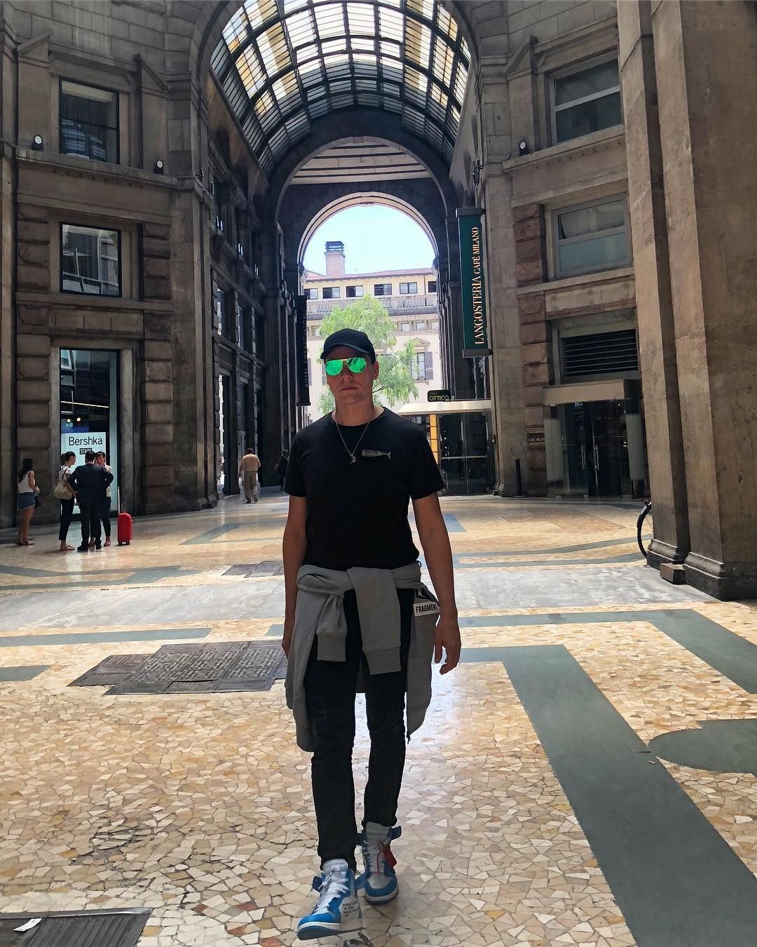 Tiësto & Annika, Spécial travel in Italia
