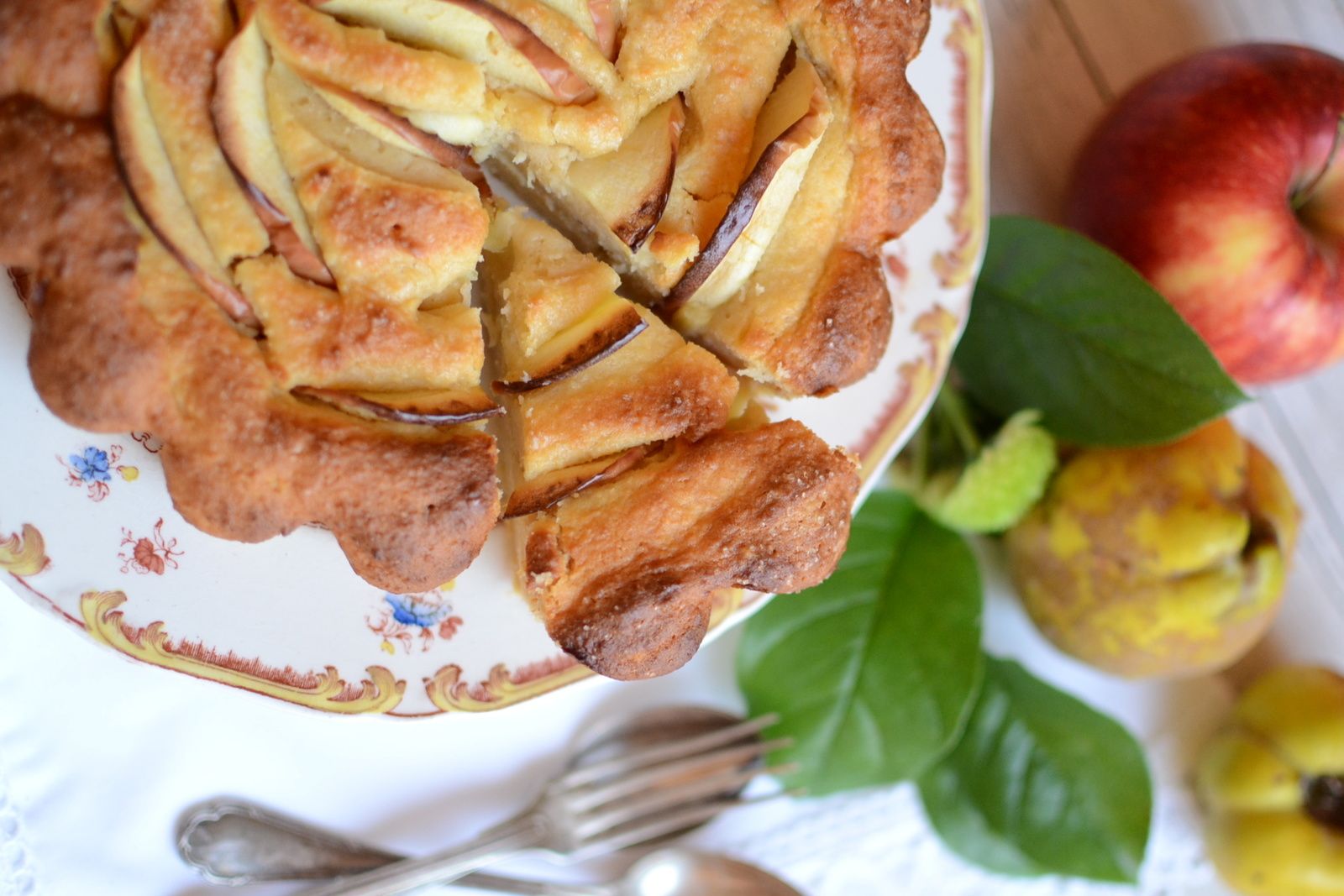 Gateau A La Compote De Coings Et Pommes Hum Ca Sent Bon
