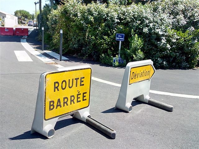 VOIRIE A CHATEAU D'OLONNE : qui dirige quoi et comment?