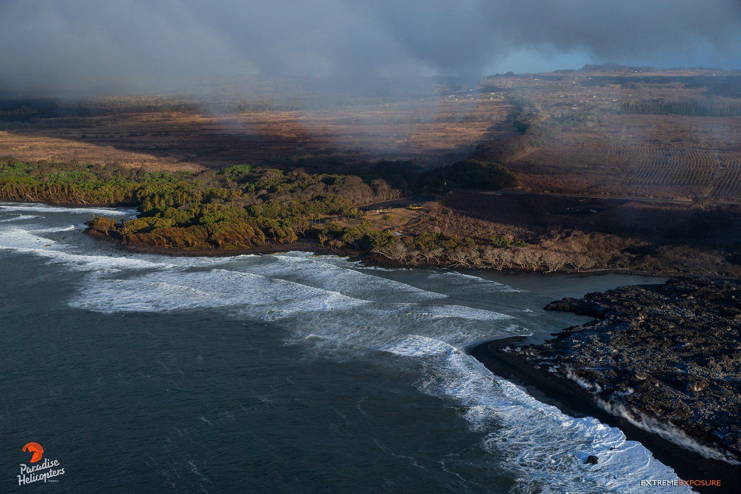Kilauea East Rift Zone - 19.07.2018- A new black sand beach was created by the advance of the streams that covered the Bowls area and stopped for a moment before Shacks - photo Bruce Omori