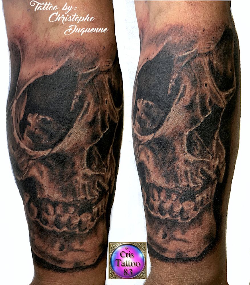 skull tattoo arm