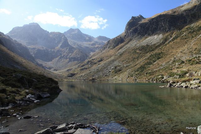 Lac d'Estom et pic de Labas