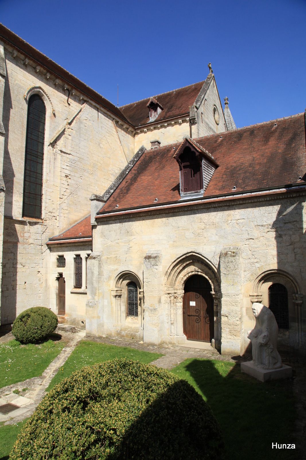 L'abbaye de Saint-Jean aux Bois