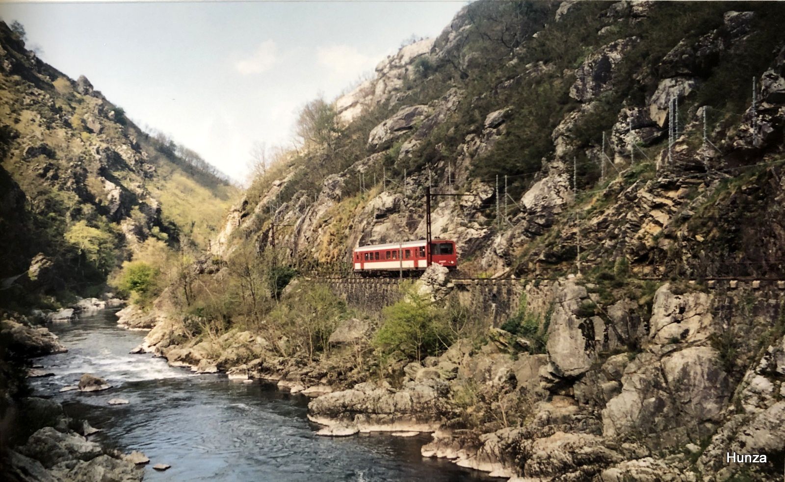 Le Pays Basque en train : de Bayonne à Saint-Jean Pied de Port - Le blog  d'Hunza : mon carnet de voyages en France et à l'étranger