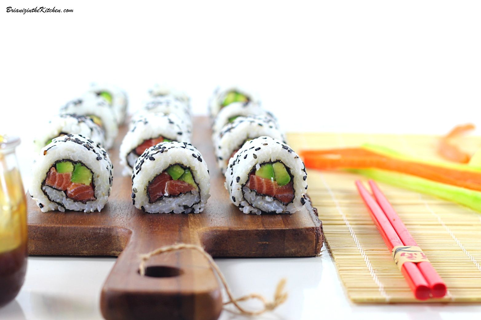 Avocado and shrimp maki sushi - Les Chats Gourmets - Recettes de cuisine