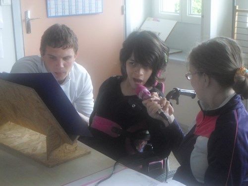 une nouvelle élève dans la classe : Éléa