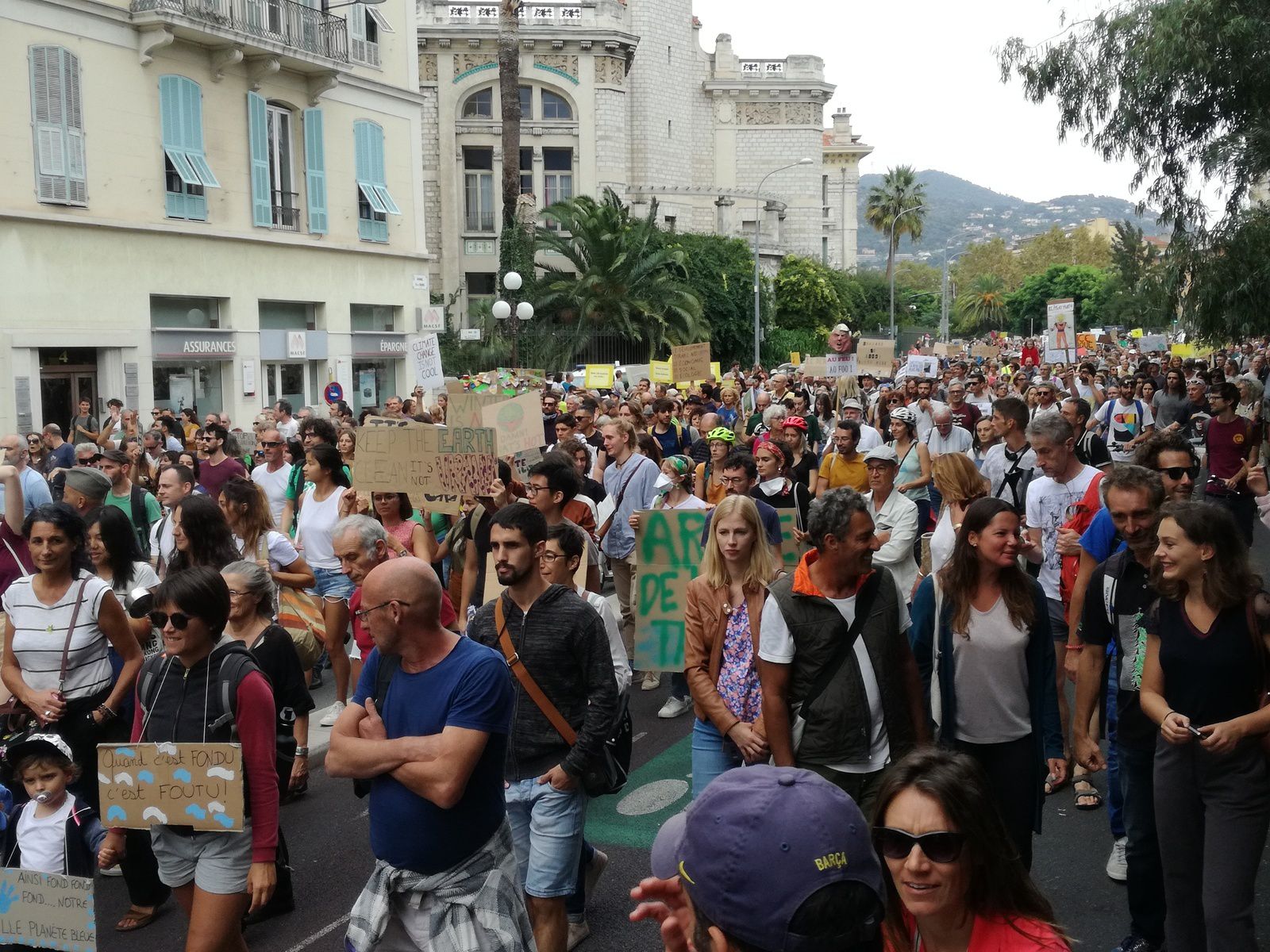 Nice 21 sept: La marche pour le climat en images