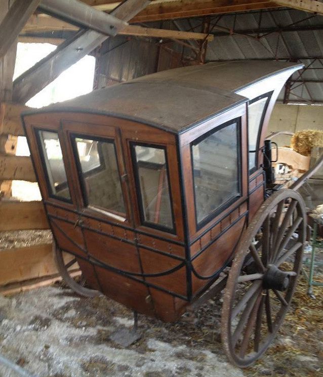 Omnibus à casquette construit vers 1868 par Lefauvre à Saint Nom