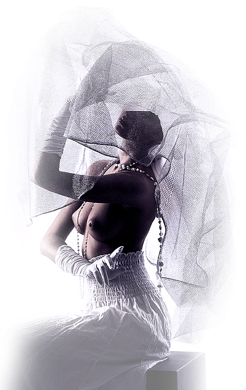 Tubes PNG femmes sensuelles seins nus
