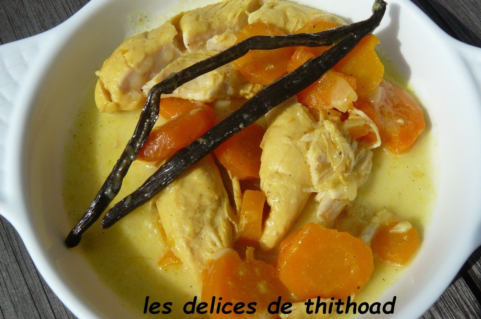 poulet en cocotte à la vanille - Le blog de lesdelicesdethithoad