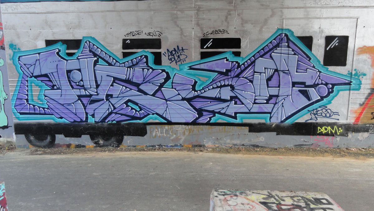 Street Art : Graffitis &amp; Fresques Murales 91521 Ris Orangis