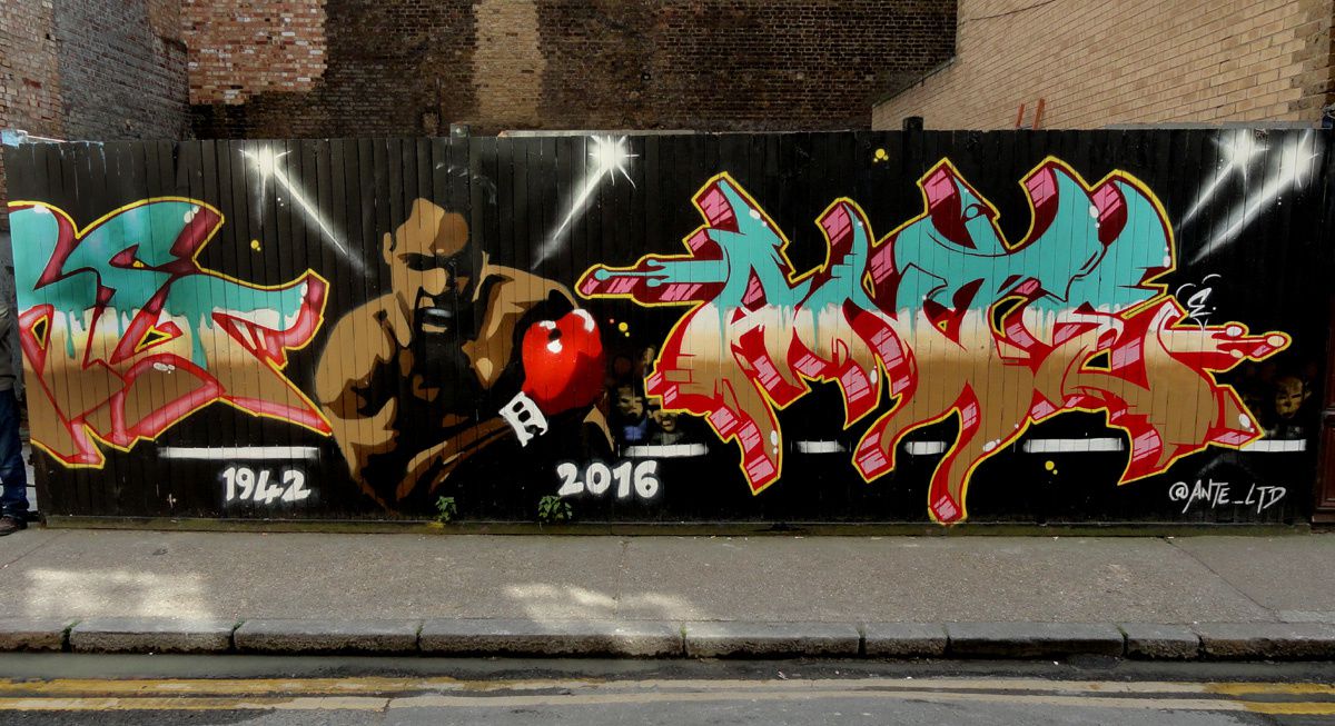 Street Art : Graffitis &amp; Fresques Murales district Spitalfields London