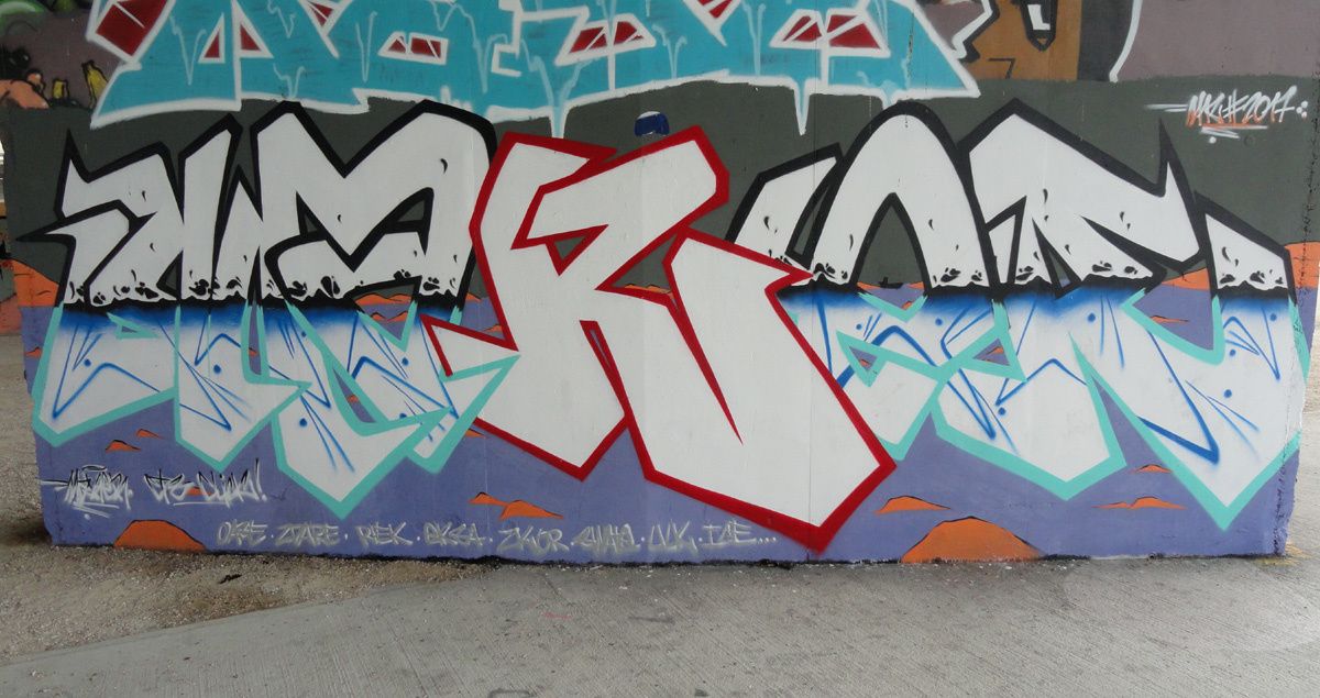 Street Art : Graffitis & Fresques Murales 93010 Bondy