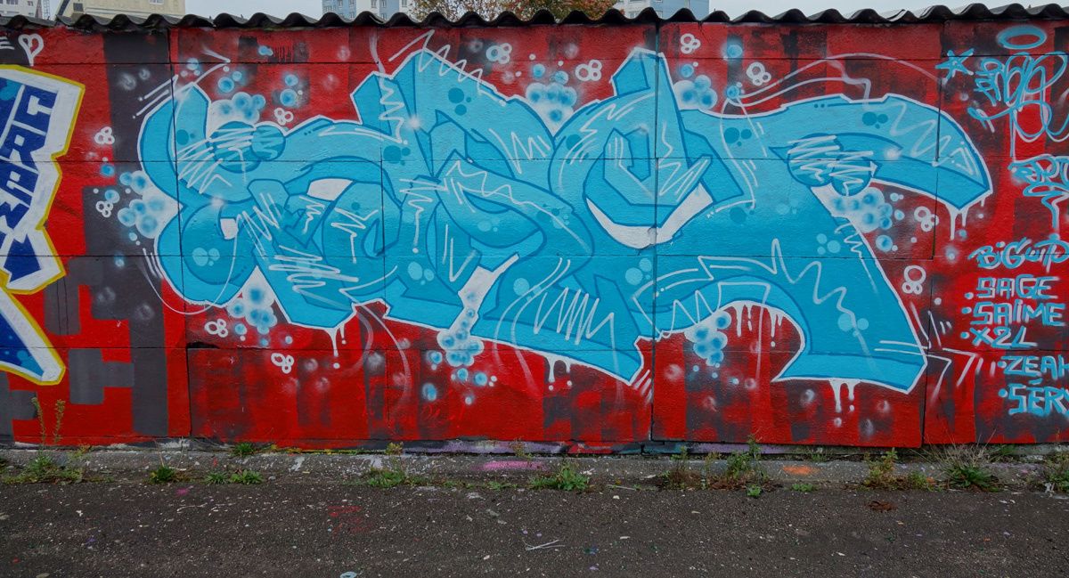 Street Art : Graffitis & Fresques Murales 62193 Calais