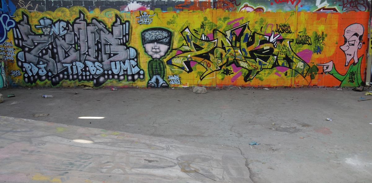 Street Art : Graffitis & Fresques Murales 92036 Gennevilliers