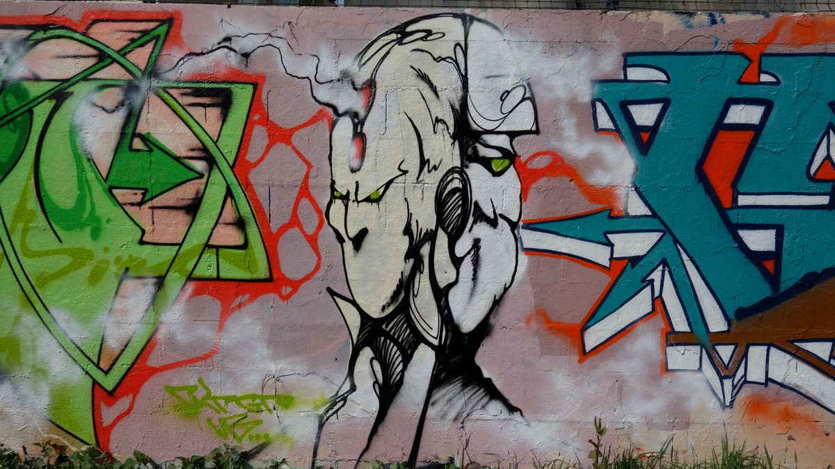 Street Art : Graffitis & Fresques Murales 93006 Bagnolet