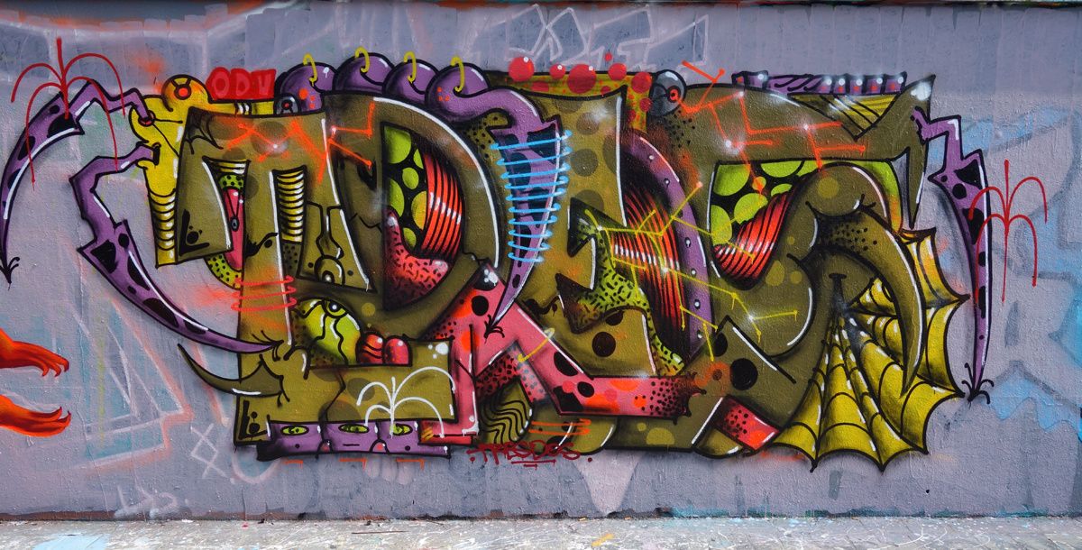 Street Art : Graffitis & Fresques Murales 93055 Pantin
