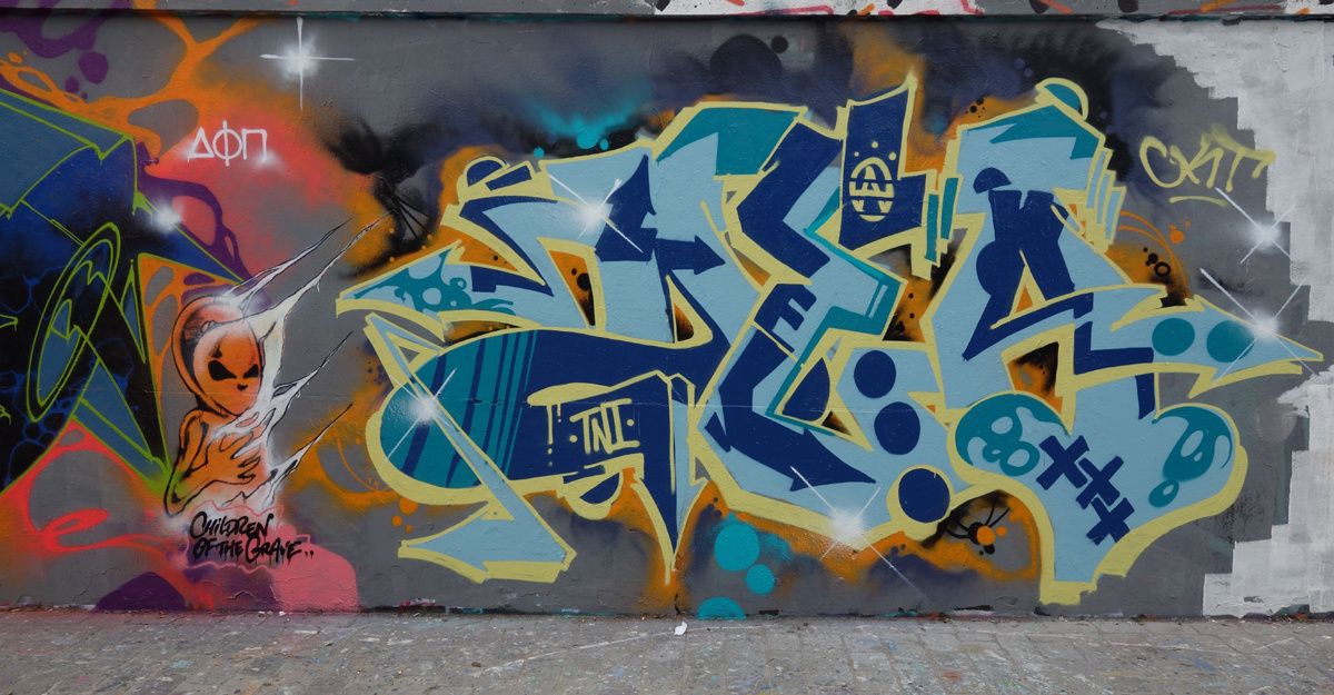 Street Art : Graffitis & Fresques Murales 93055 Pantin