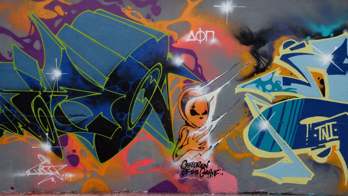 Street Art : Graffitis & Fresques Murales 93055 Pantin