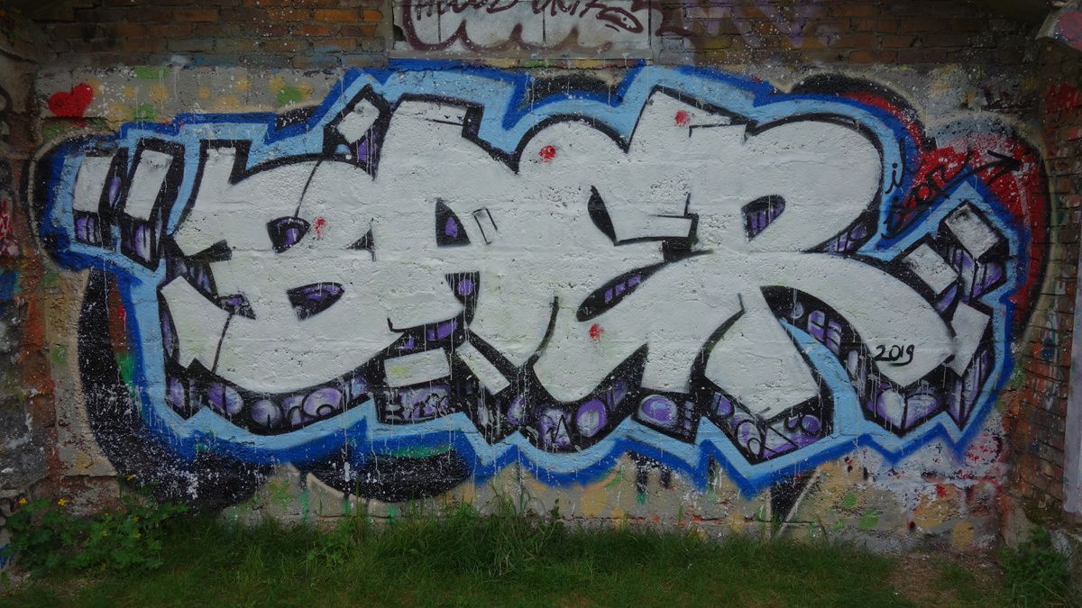 Album - Graffitis Vitry sur Seine Tom 012