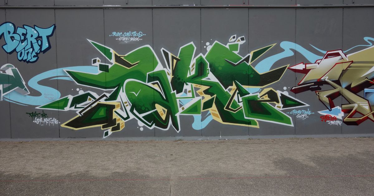 Album - Graffitis Vitry sur Seine Tom 012