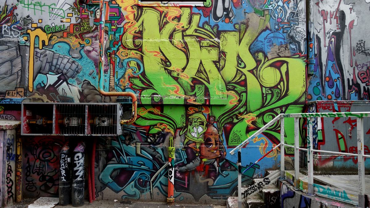 Street Art : Graffitis & Fresques Murales 91521 Ris Orangis