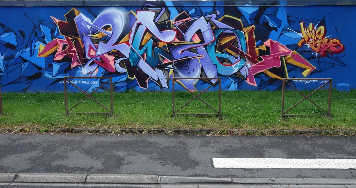 Street Art : Graffitis & Fresques Murales 19031 Brive la Gaillarde