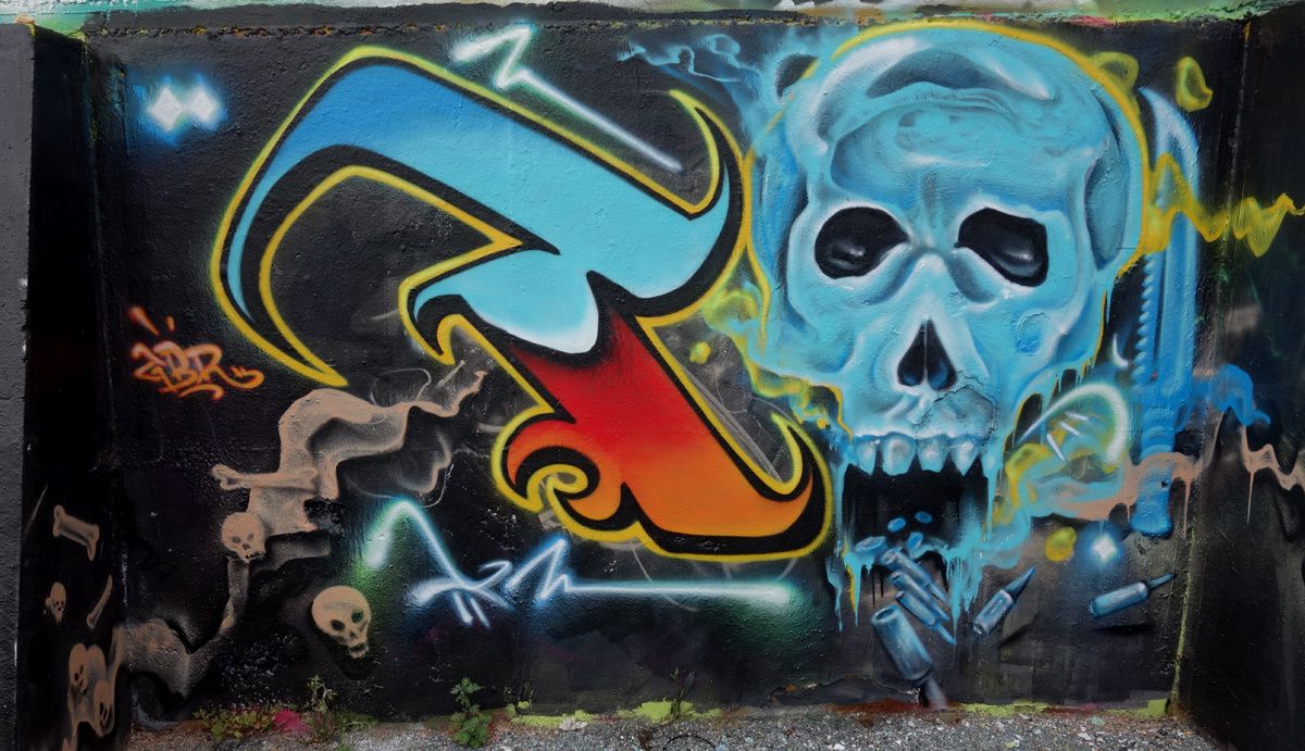 Street Art : Graffitis & Fresques Murales 49007 Angers