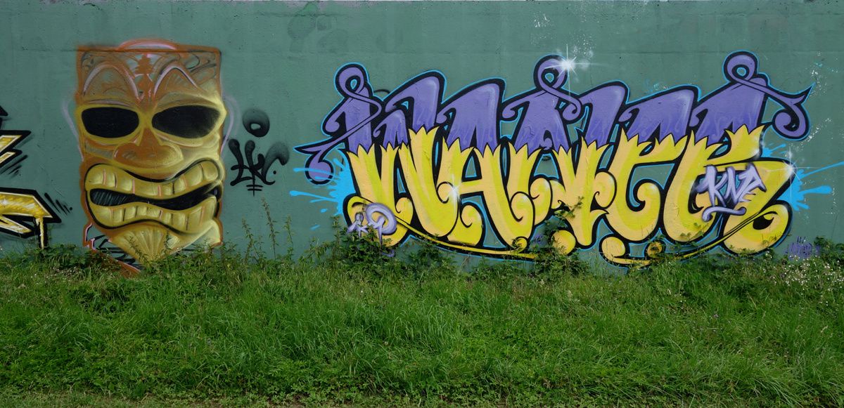 Street Art : Graffitis &amp; Fresques Murales  28085 Chartres