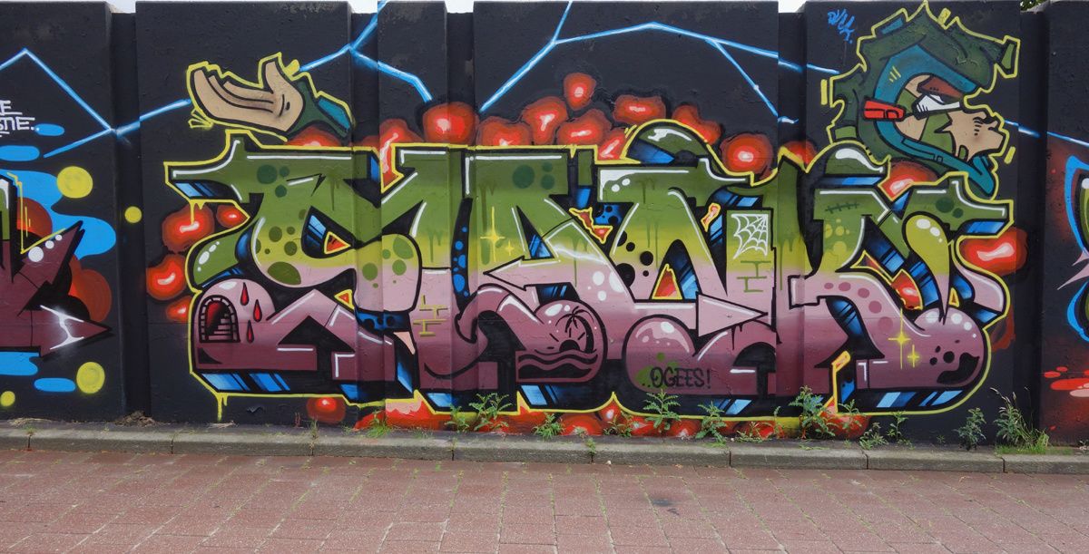 Street Art : Graffitis & Fresques Murales "Step in the Arena" 5600 Eindhoven (Pays Bas)