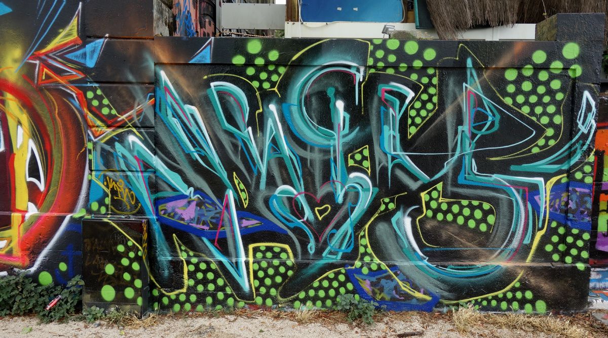 Street Art : Graffitis & Fresques Murales 17000 La Rochelle