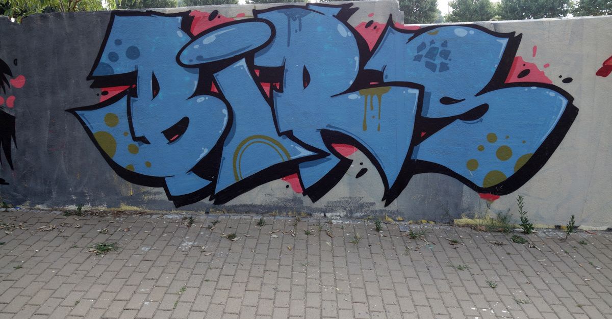 Street Art : Graffitis & Fresques Murales 08301 Mataro (Catalunya)