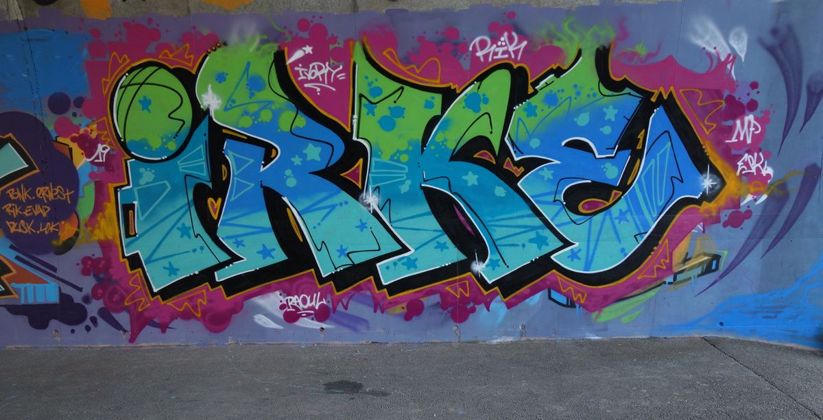 Street Art : Graffitis & Fresques Murales 07316 Soyons