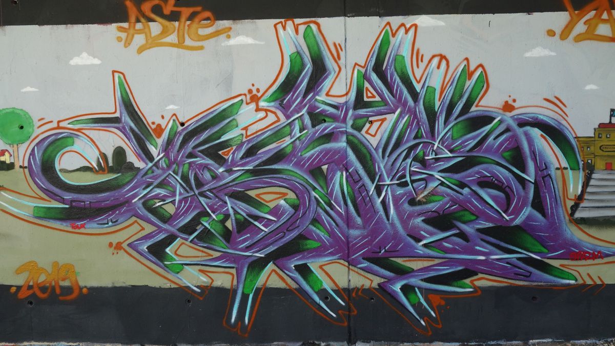 Street Art : Graffitis & Fresques Murales 45232 Olivet