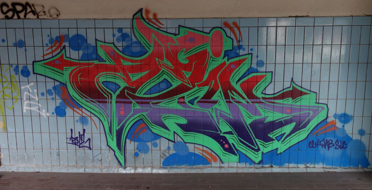 Street Art : Graffitis &amp; Fresques Murales 73065 Chambery
