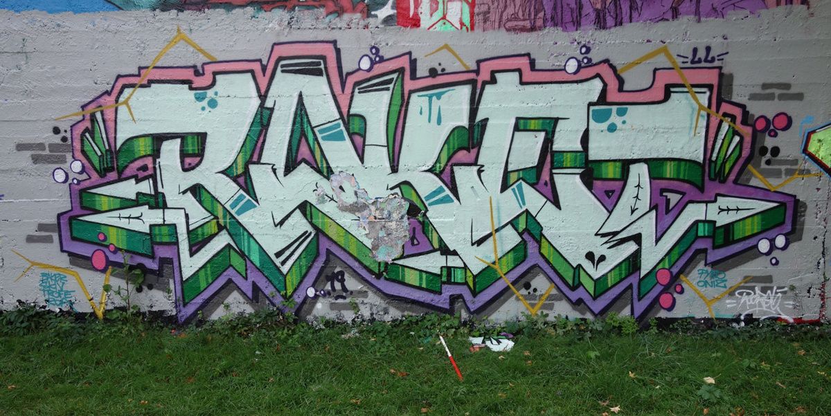 Street Art : Graffitis & Fresques Murales 73065 Chambery