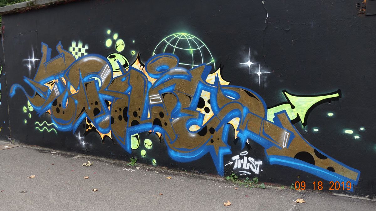 Street Art : Graffitis &amp; Fresques Murales 20094 Corsico (Italy)