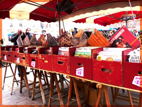 vinyle au marché du capitole de toulouse