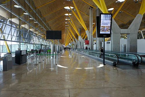 termibal 4 airport madrid barajas spain
