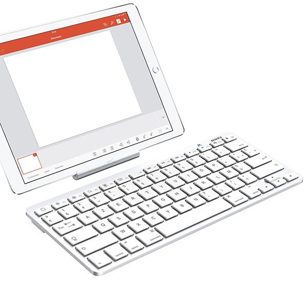 AUKEY Clavier Bluetooth Sans Fil (AZERTY) Mini Clavier Français Ultra-mince et Portable pour tous les appareils avec le Système iOS, iPhone, iPad, Mac,etc (Argent et Blanc)