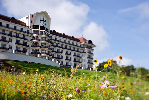 hotel royal evian palace haute savoie