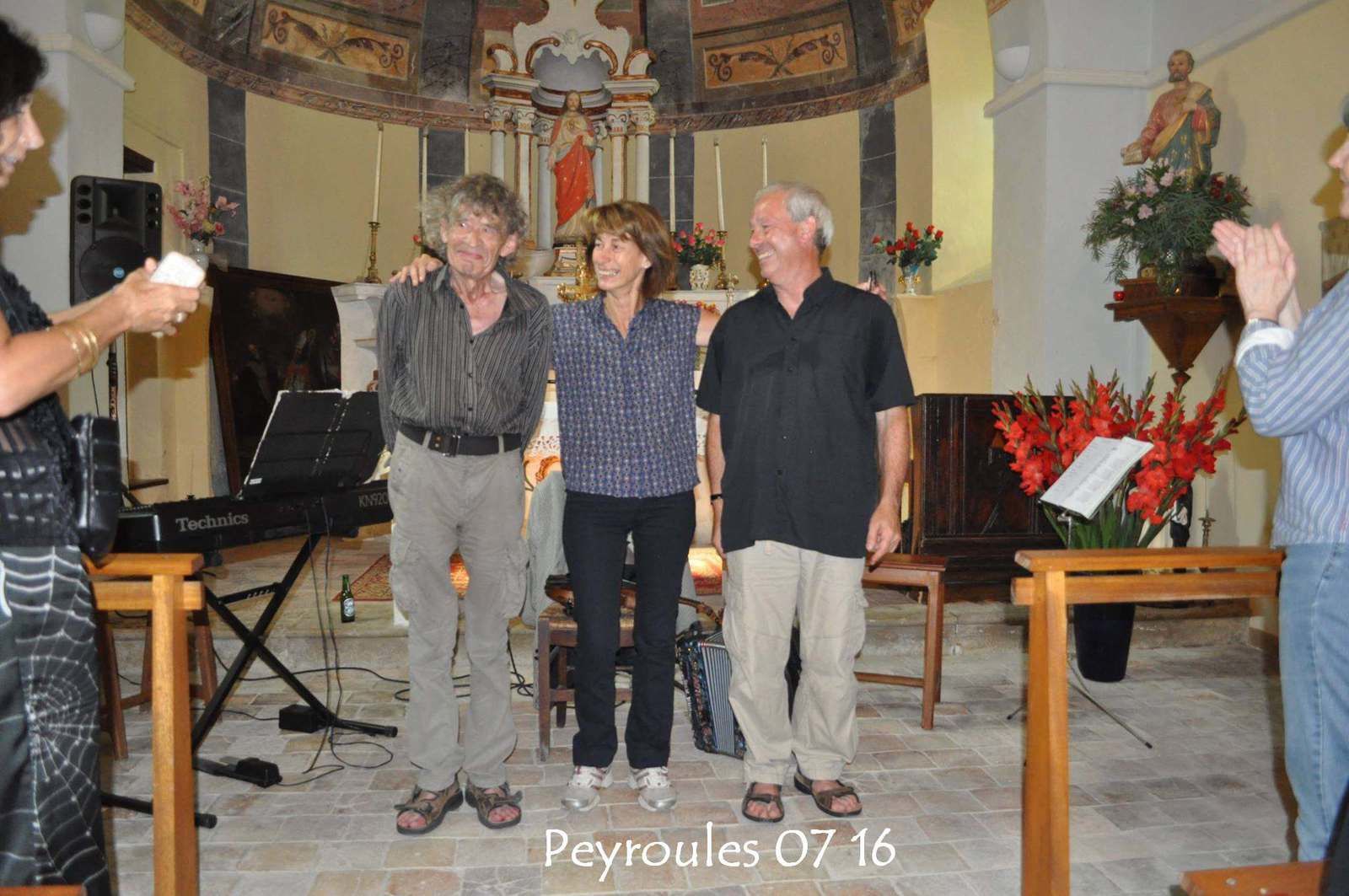 Peyroules  : le Concert de la St Anne avec Ghislaine Montagne, Thierry Montagne, son frère et Franck Cardon 