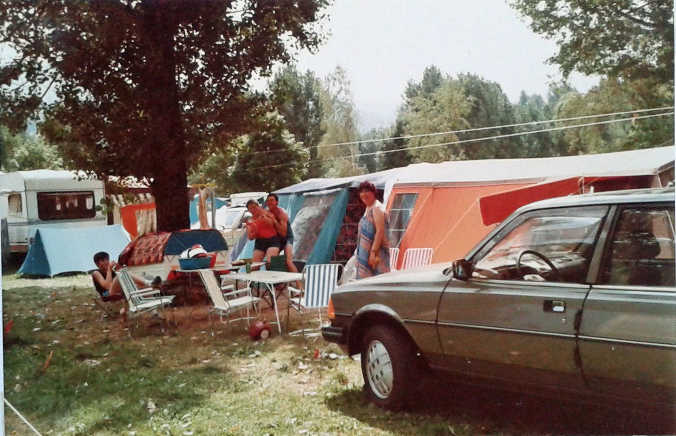 Les joies du camping en voiture