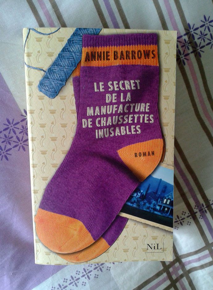 Lire : « Le secret de la manufacture de chaussettes inusables » de Annie  Barrows... - Le Mirebalais Indépendant