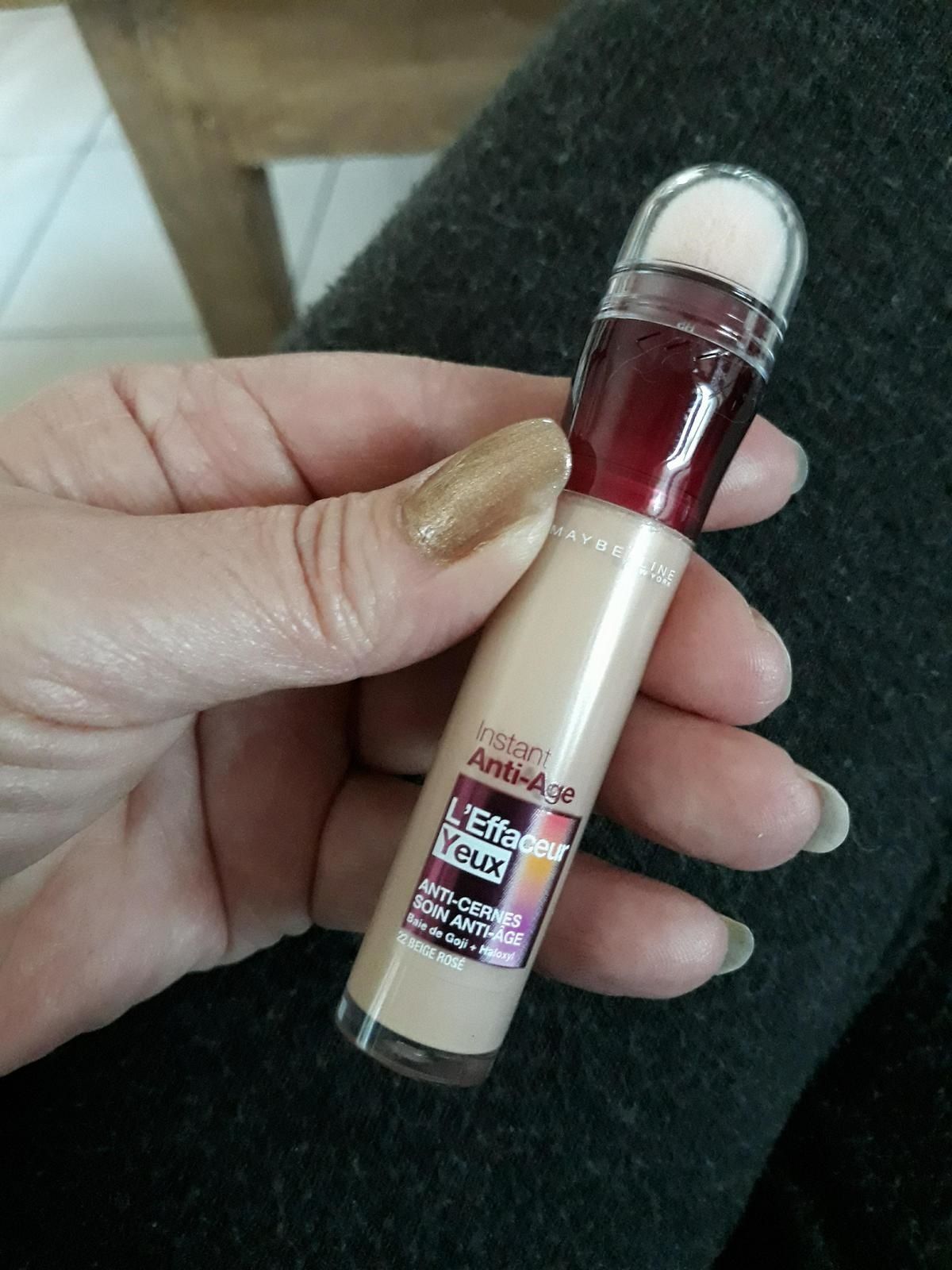 J'ai testé pour vous - L'effaceur yeux de Gemey Maybelline - J'ai 50 ans  et... après