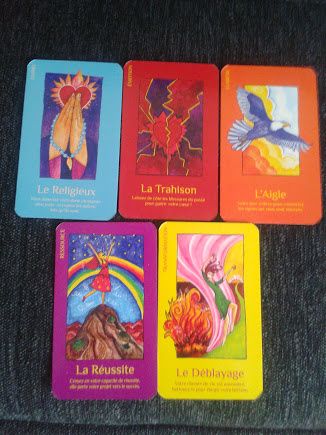 Atelier Cartes Les Cartes Lumiere Etre Pleinement Soi Atelier Cartes Les Cartes Lumiere Etre Pleinement Soi