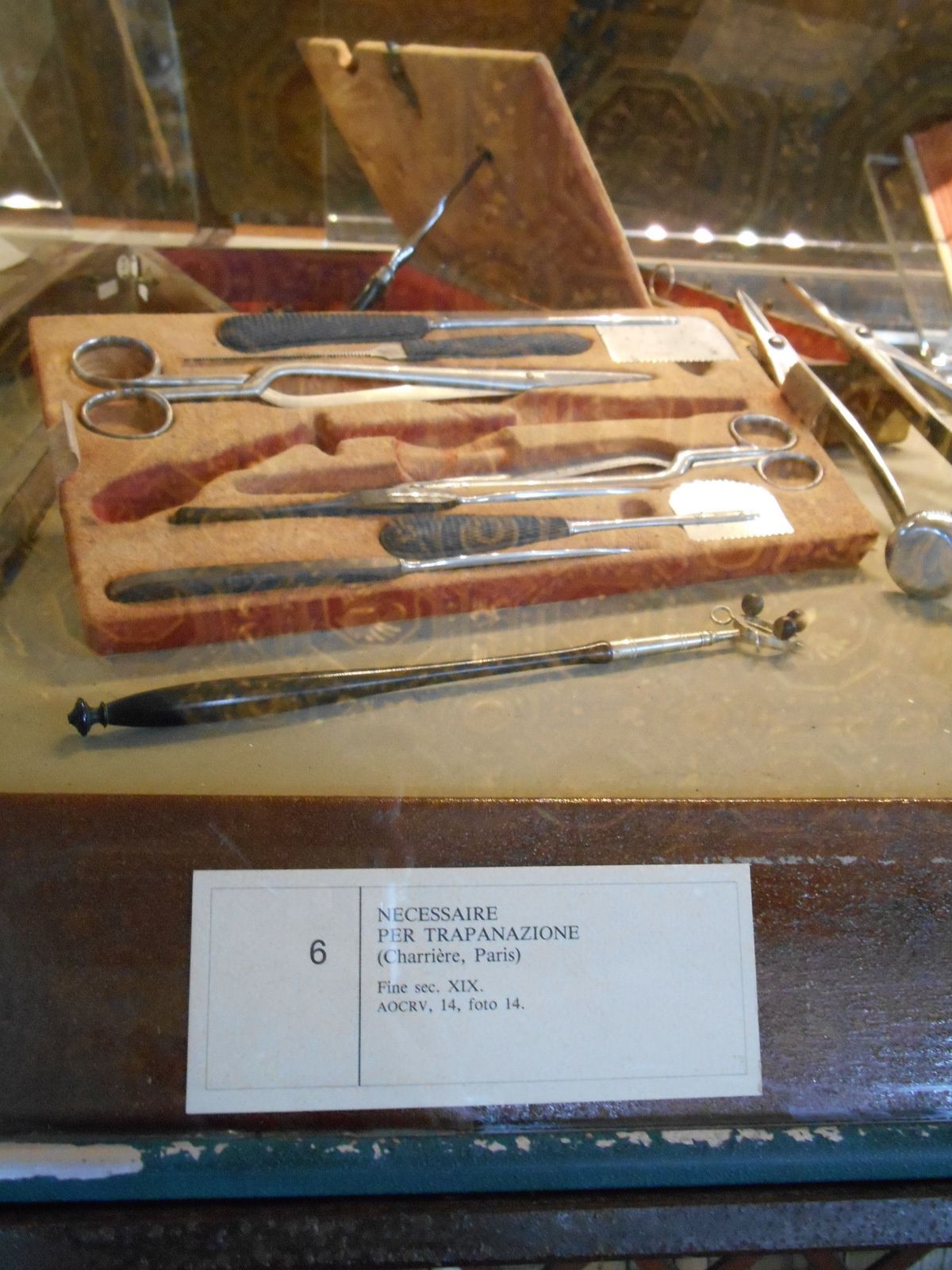 Instruments médicaux d'une autre époque...