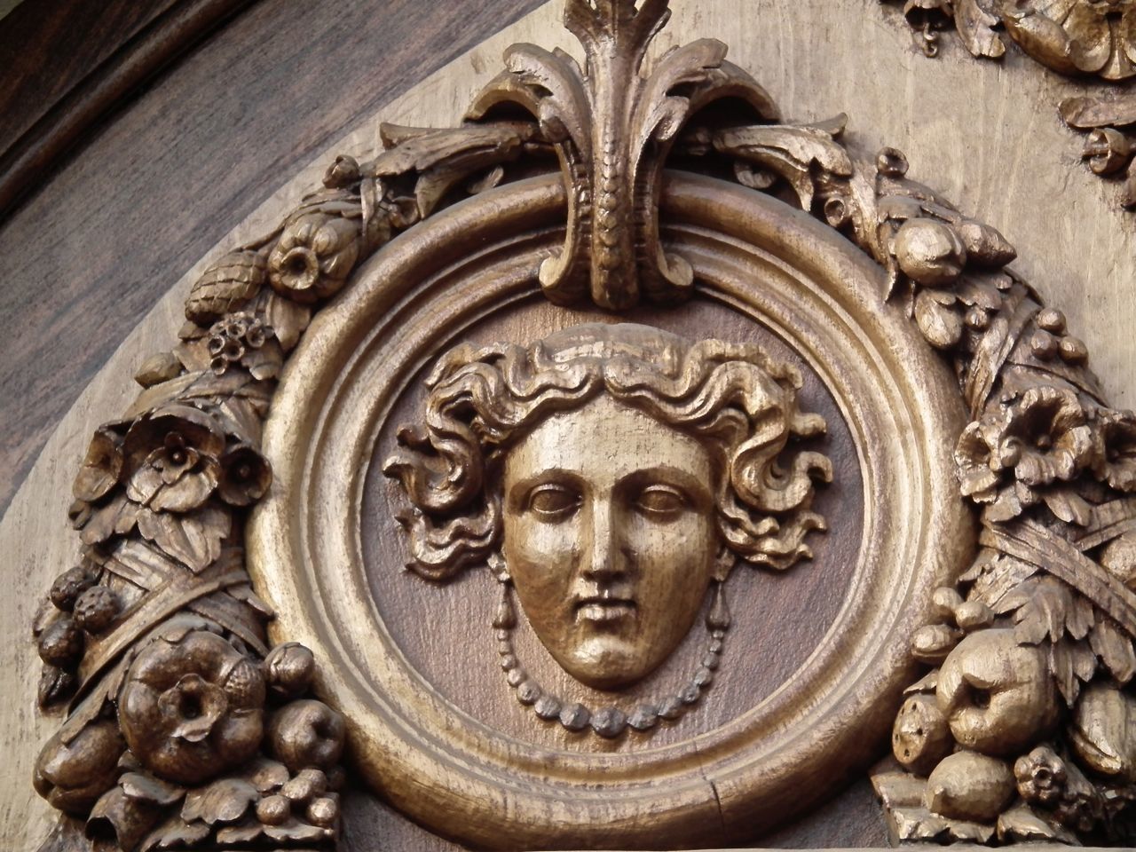 Dans les rues de la ville…2/2