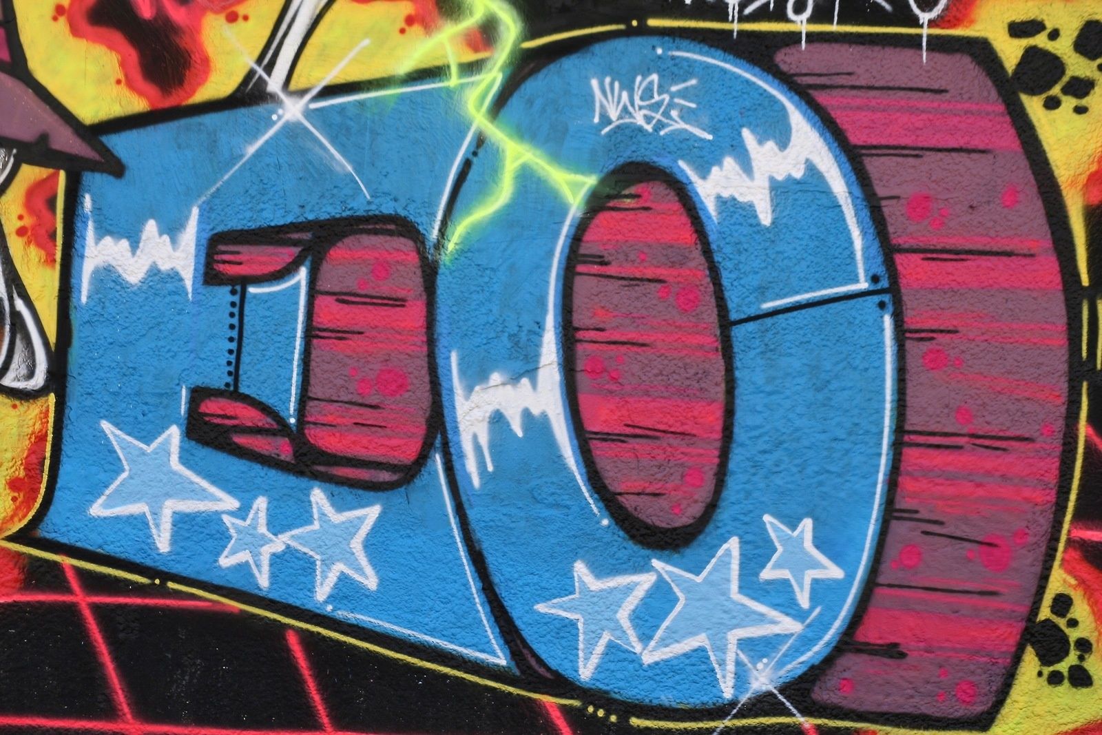 Lugdunum street art... 7